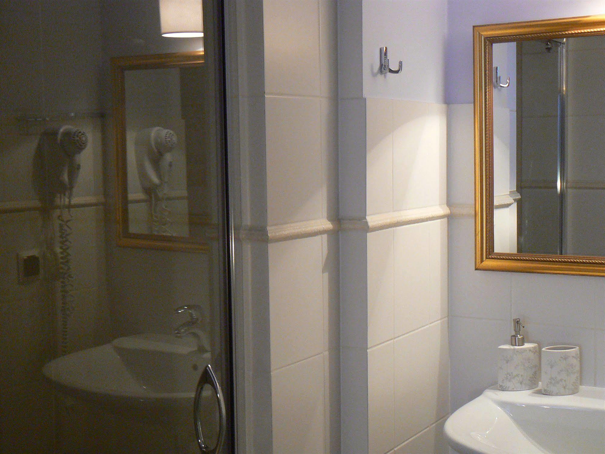 บูทิก อพาร์ตโฮเต็ล แอนด์ อพาร์ตเมนต์ Aparthotel คราคูฟ ภายนอก รูปภาพ